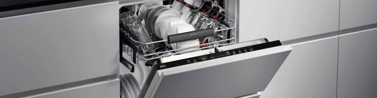 Встраиваемые посудомоечные машины разной вместимости
