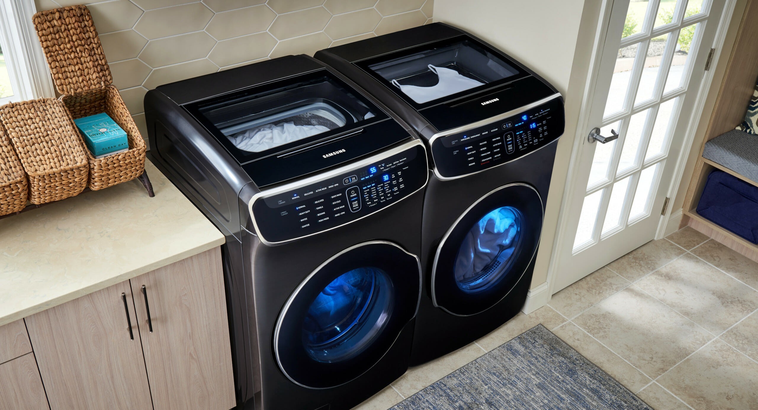 Чем отличаются стиральные машинки. Samsung Flex Wash стиральная машина. Самсунг стиральная машинка 2020. Samsung washing Machine 2022. Samsung Washer Dryer 2020..