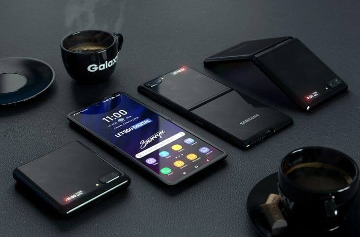 Раскладной смартфон Samsung