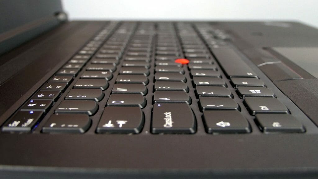Удобная клавиатура ноутбука